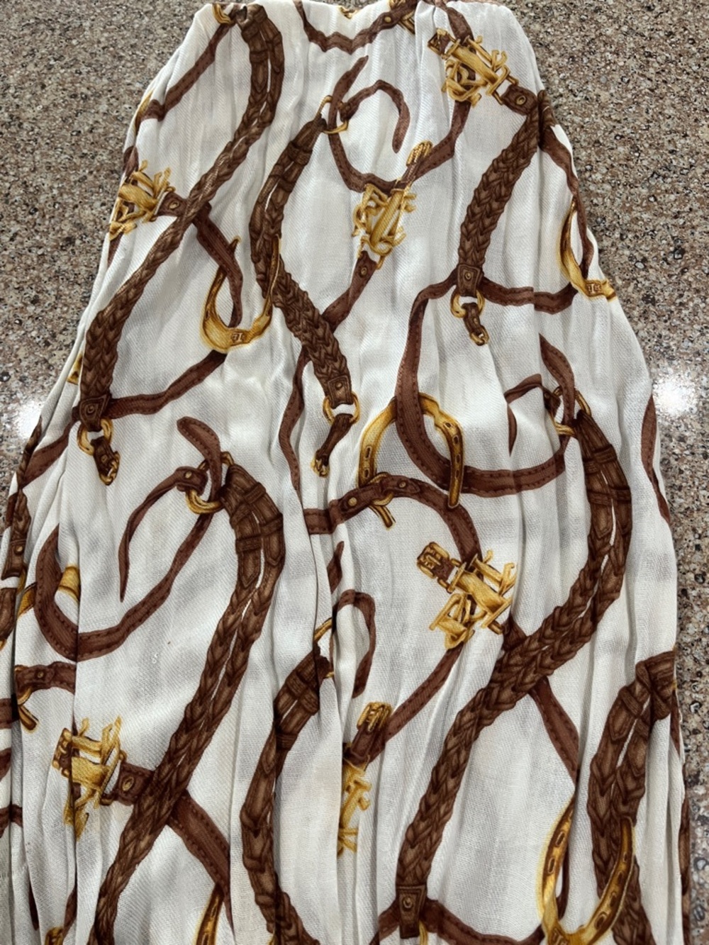LAUREN Knit equestrian Loop Scarf in Tan and White